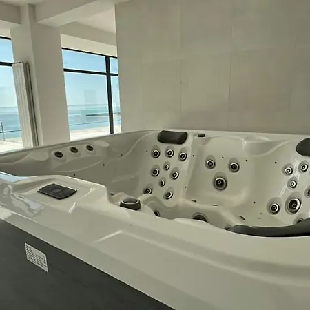 Senaqua - Endless Summer Mamaia Nord Appartement *