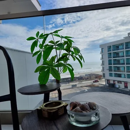 Senaqua - Endless Summer Mamaia Nord Appartement *